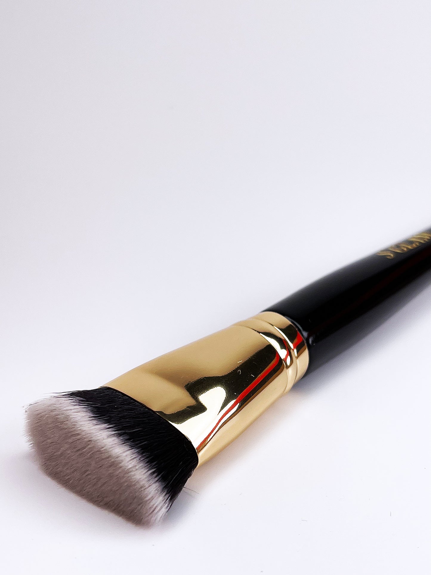 S'GLAM CONTOUR BRUSH